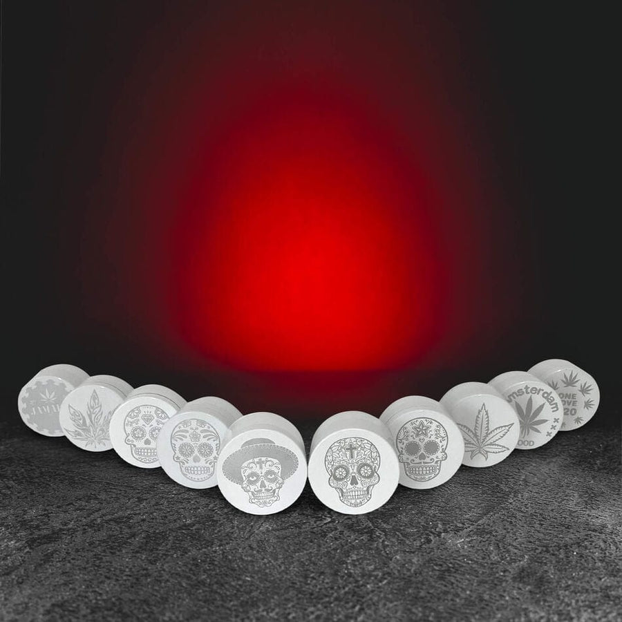 Dohánydaráló Fém fekete